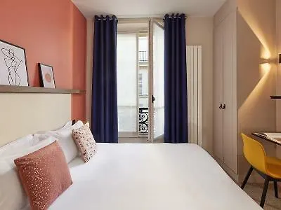 Du Savoir מלון 3*